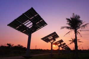 Solar Grid Withstood Total Eclipse, Data From 300,000 Systems Shows
